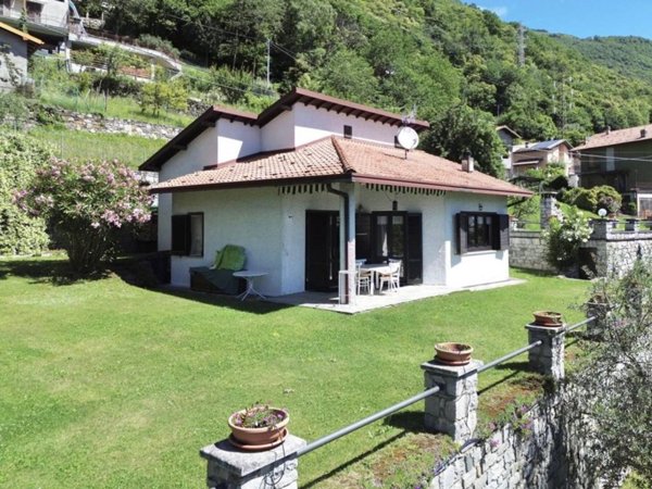 casa indipendente in vendita a Montemezzo