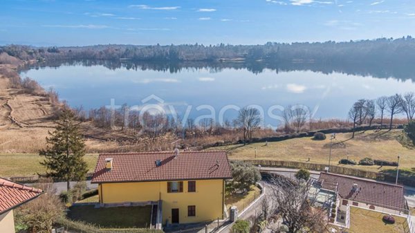 casa indipendente in vendita a Montorfano