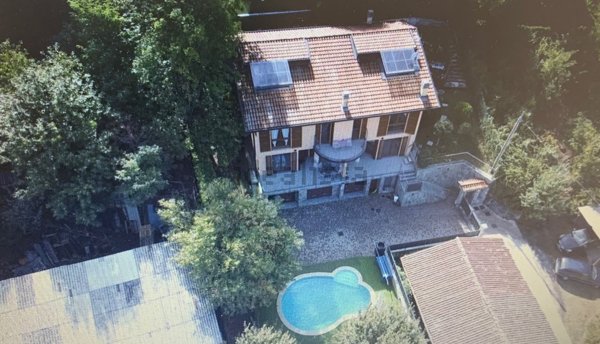 casa indipendente in vendita a Montorfano