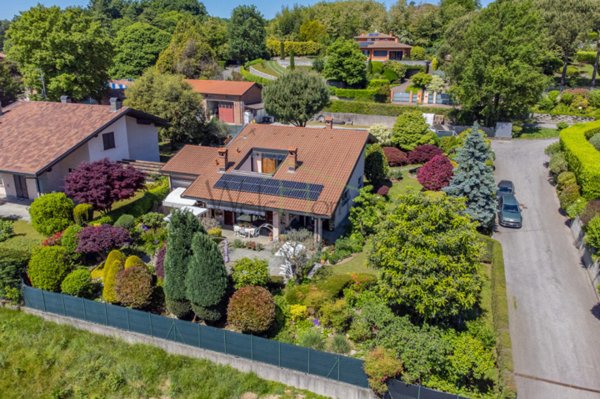 casa indipendente in vendita a Montorfano