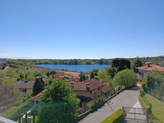 casa indipendente in vendita a Montorfano