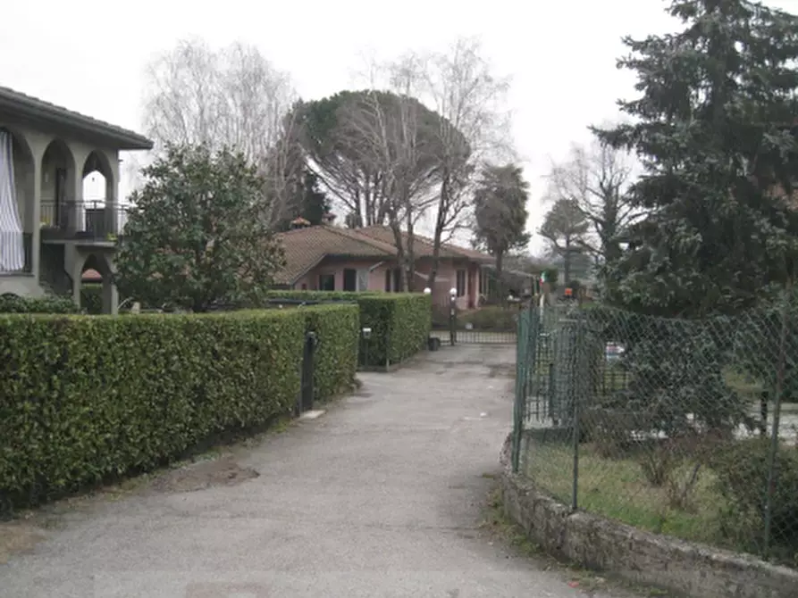 casa indipendente in vendita a Montorfano