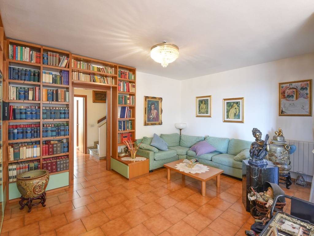 casa indipendente in vendita a Montorfano
