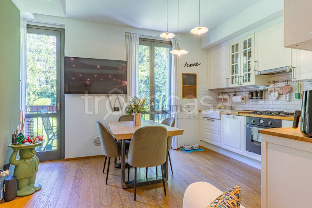 appartamento in vendita a Montorfano