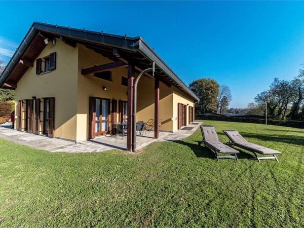 casa indipendente in vendita a Montorfano