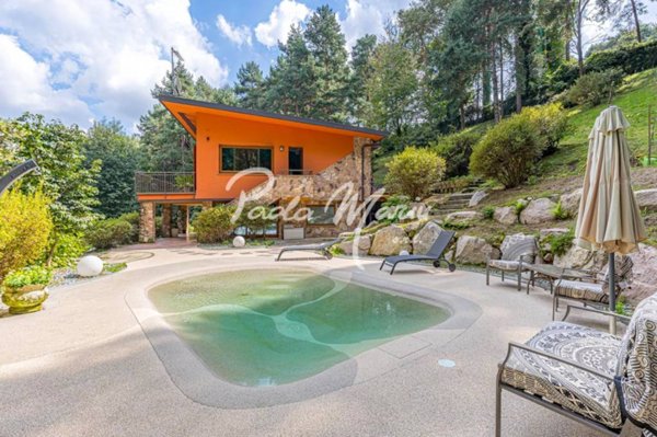 casa indipendente in vendita a Montorfano