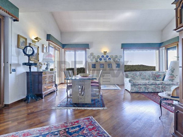 casa indipendente in vendita a Montorfano