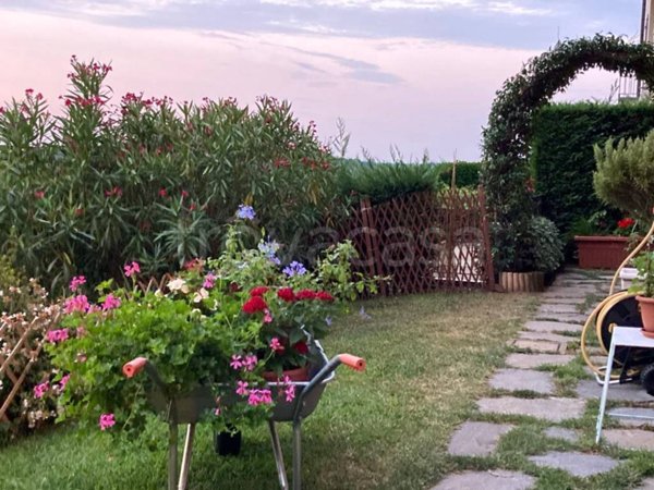 appartamento in vendita a Montorfano in zona Urago