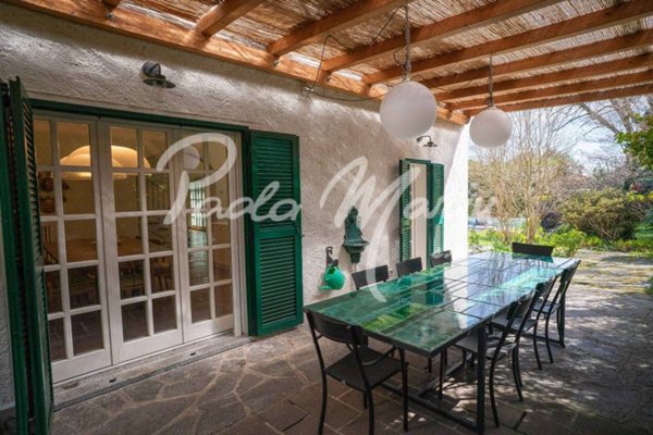 casa indipendente in vendita a Montorfano in zona Urago