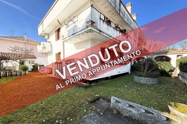 appartamento in vendita a Mozzate