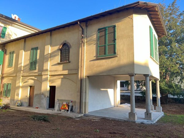 appartamento in vendita a Mozzate