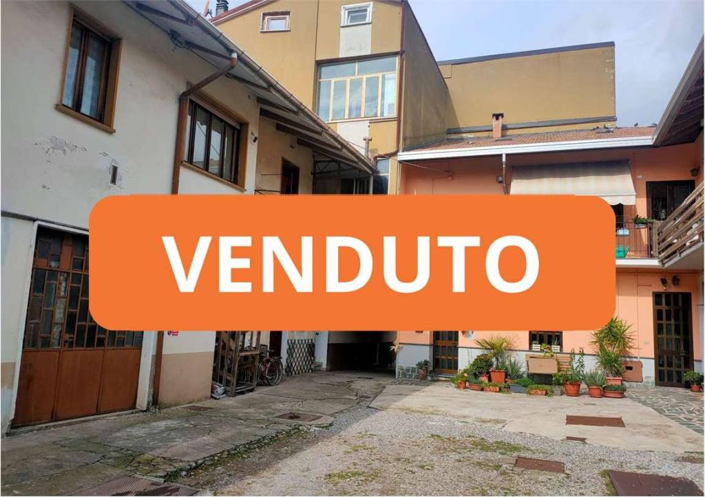appartamento in vendita a Mozzate