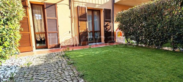 appartamento in vendita a Mozzate