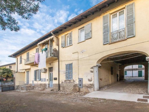 appartamento in vendita a Mozzate