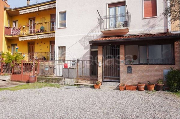 appartamento in vendita a Mozzate in zona San Martino