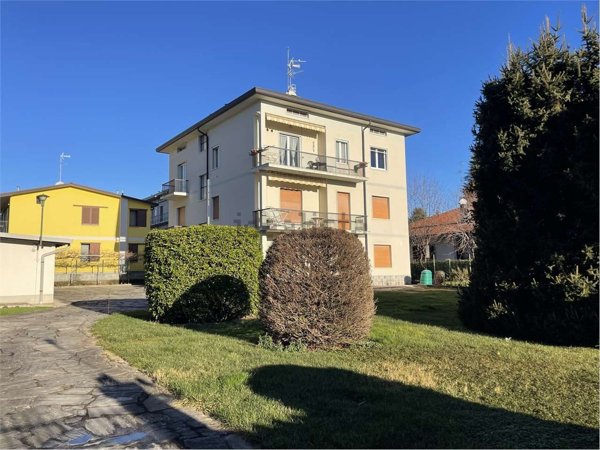 appartamento in vendita a Mozzate
