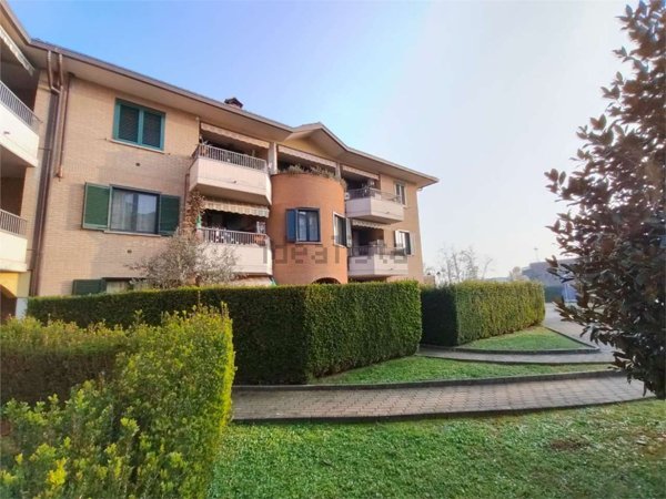 appartamento in vendita a Mozzate