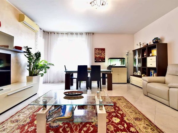 appartamento in vendita a Mozzate