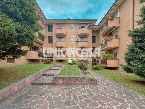 appartamento in vendita a Mozzate