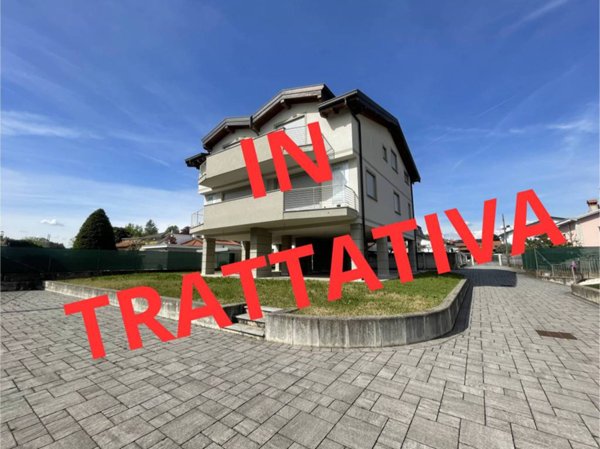 casa indipendente in vendita a Mozzate in zona San Martino