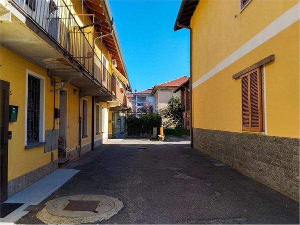appartamento in vendita a Mozzate