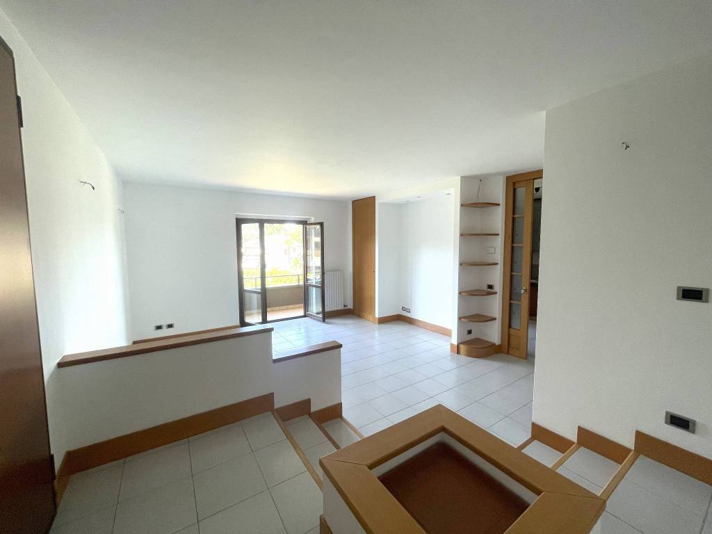 appartamento in vendita a Mozzate
