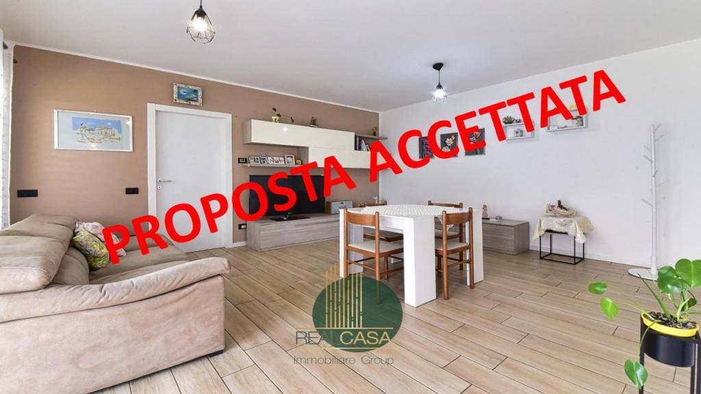appartamento in vendita a Mozzate