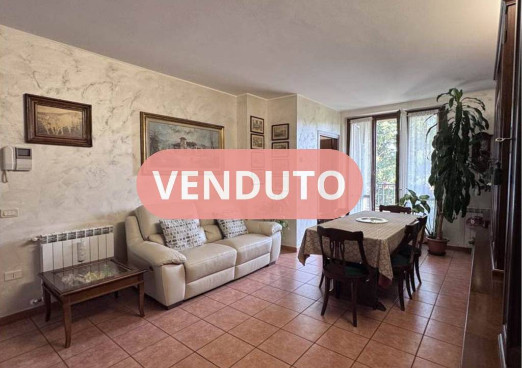 appartamento in vendita a Mozzate