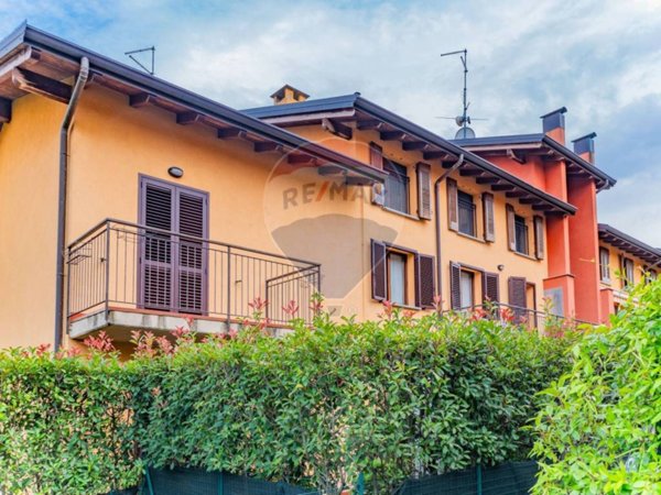 appartamento in vendita a Mozzate
