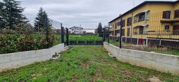 casa indipendente in vendita a Mozzate