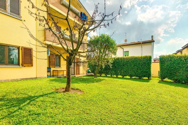 appartamento in vendita a Mozzate