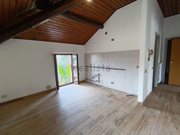 appartamento in vendita a Mozzate