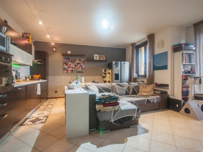 appartamento in vendita a Mozzate
