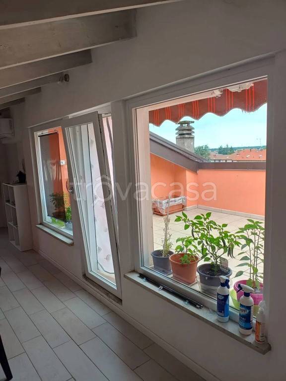 appartamento in vendita a Mozzate