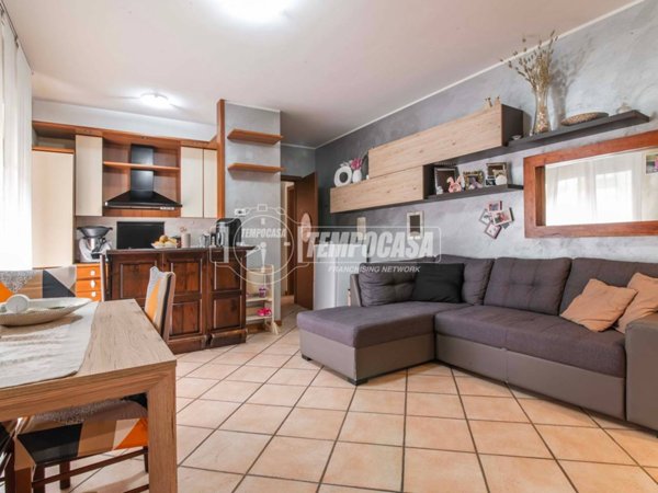 appartamento in vendita a Mozzate