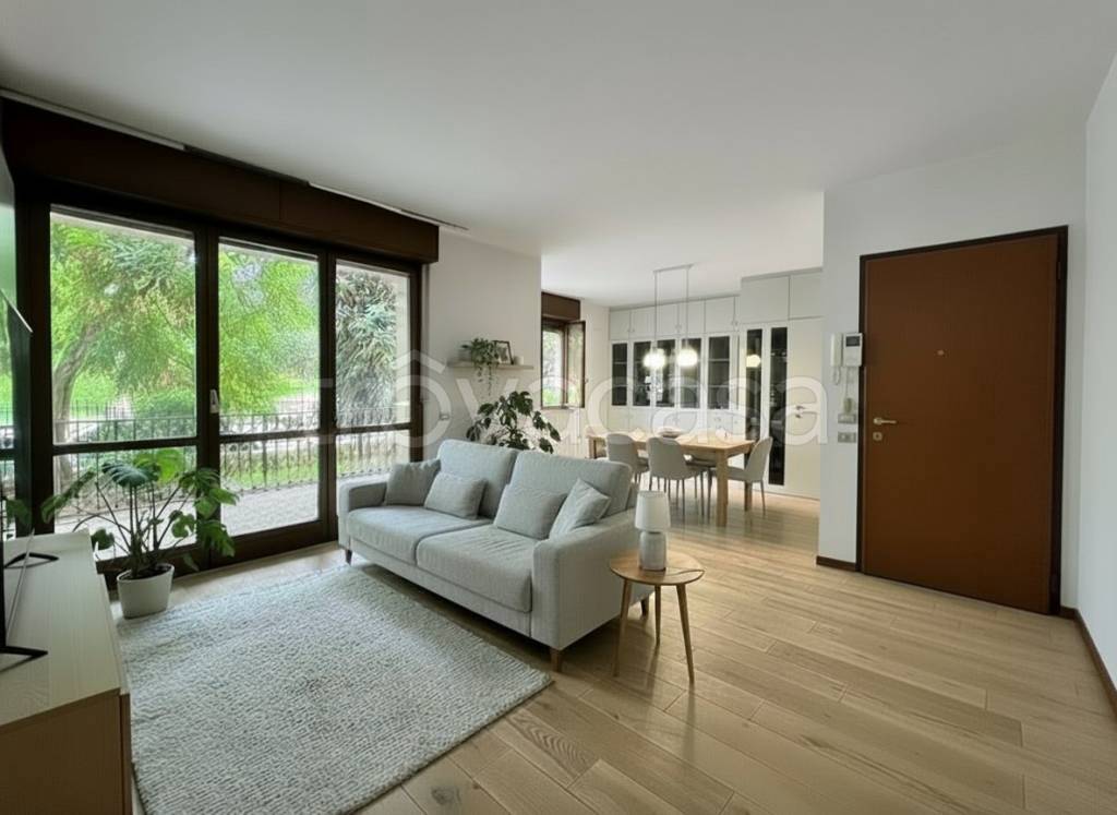 appartamento in vendita a Mozzate