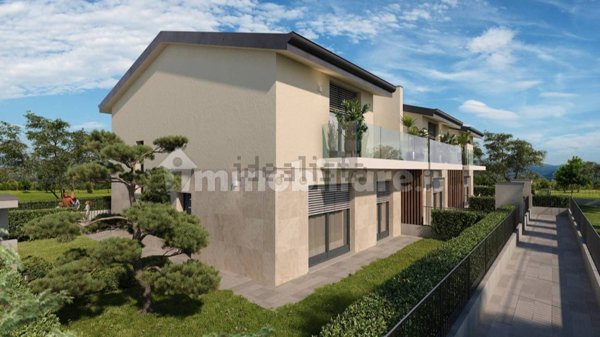 casa indipendente in vendita a Mozzate