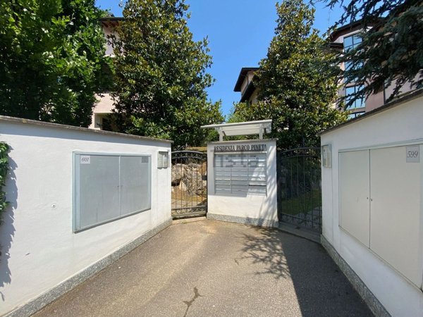 appartamento in vendita a Mozzate