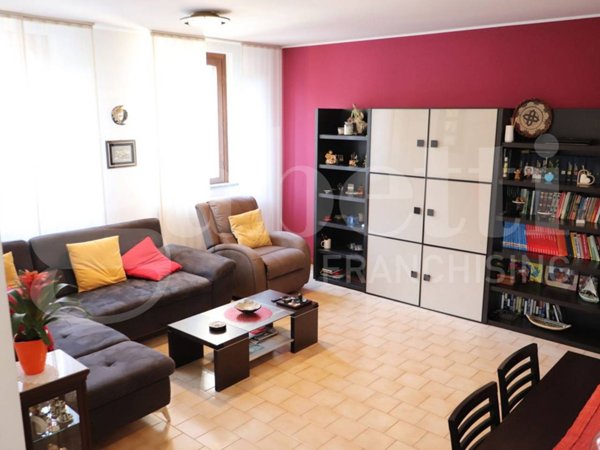 appartamento in vendita a Mozzate