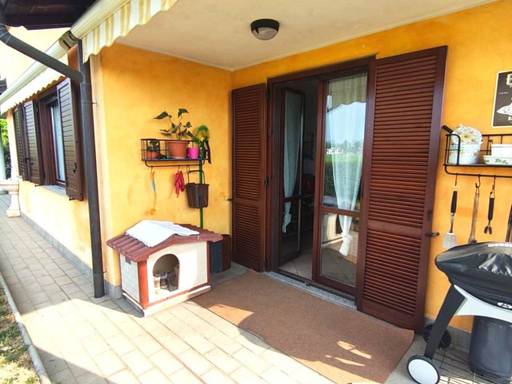 appartamento in vendita a Mozzate