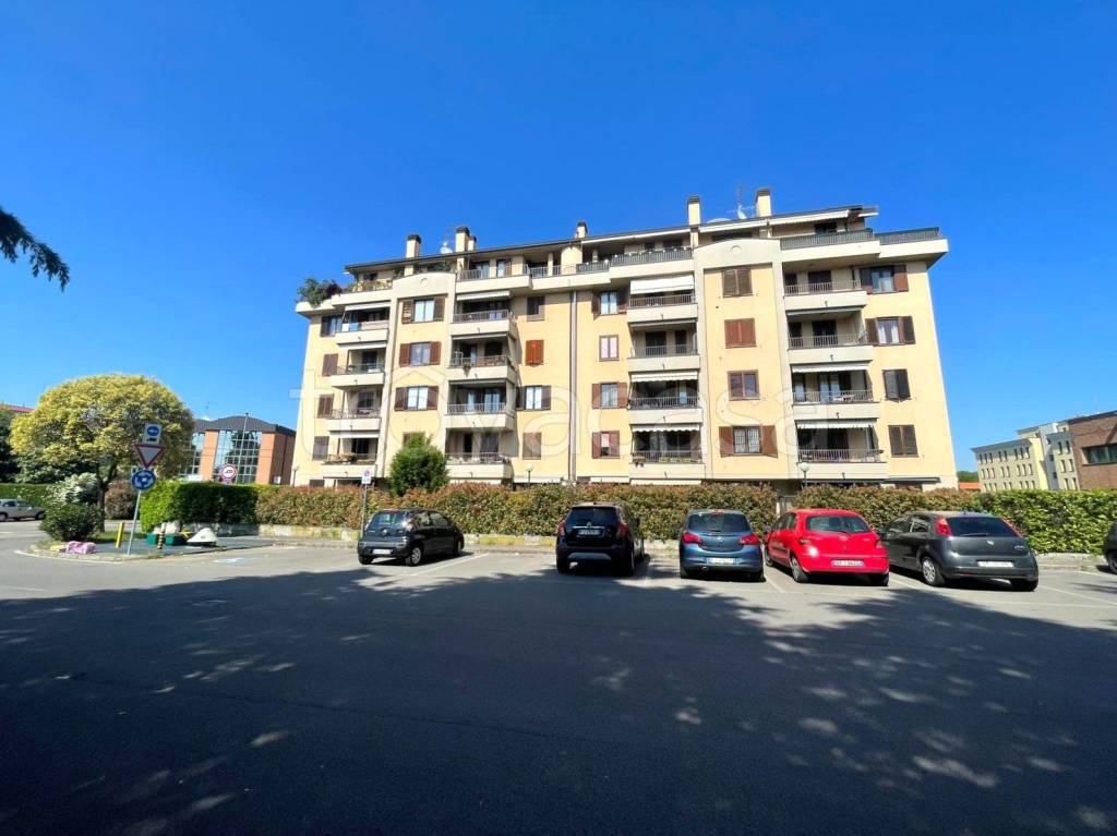 appartamento in vendita a Mozzate