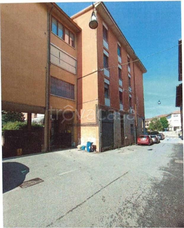 appartamento in vendita a Mozzate in zona Santa Maria Solaro