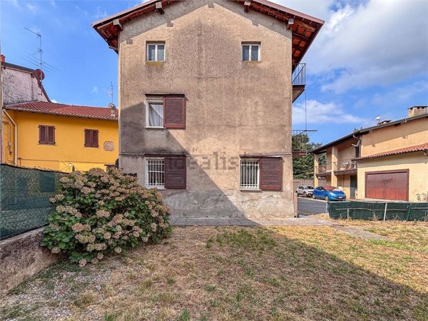 appartamento in vendita a Mozzate in zona Santa Maria Solaro