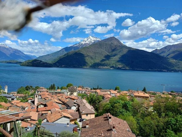 casa indipendente in vendita a Musso