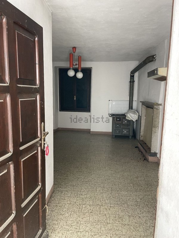 appartamento in vendita a Musso