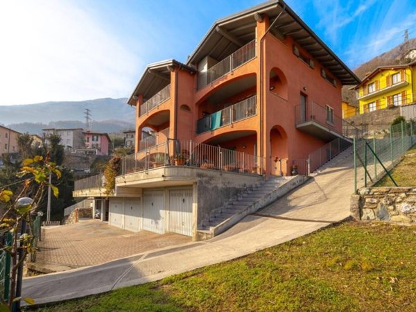 appartamento in vendita a Musso