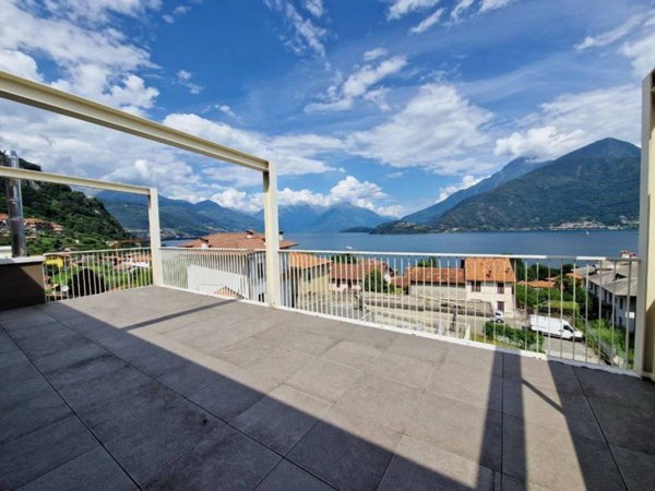 appartamento in vendita a Musso in zona Genico