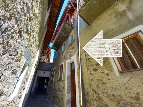 casa indipendente in vendita a Nesso