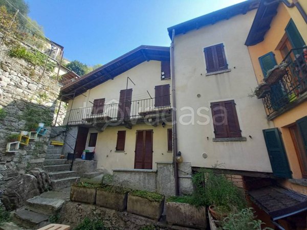 appartamento in vendita a Nesso