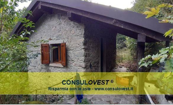 casa indipendente in vendita a Nesso